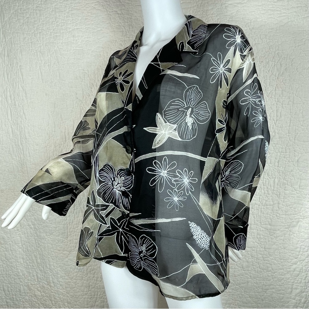 🔥Chico’s Silk Sheer Floral Beige Black Whimsical Button Blouse Top Bloomcore